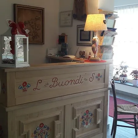 住宿加早餐酒店 Al Buondi 3*