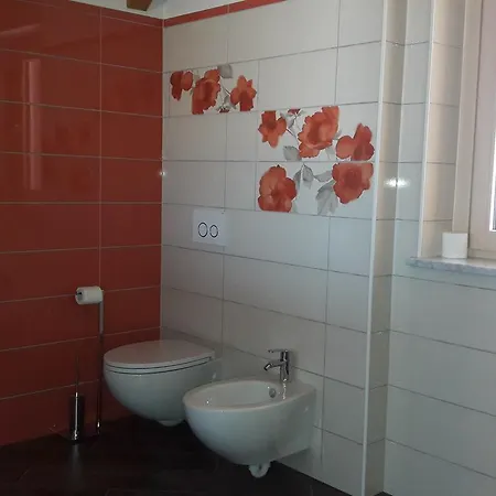 Al Buondi 3* 캄포로소인발카날레