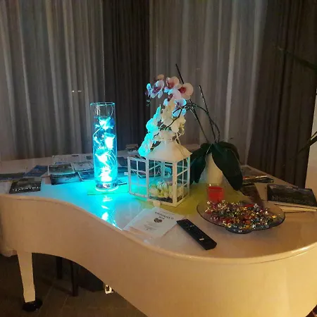 Al Buondi 3*